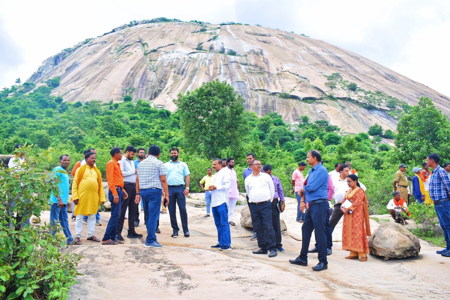 कलेक्टर व्यास ने कांवर यात्रा की तैयारी का किया अवलोकन