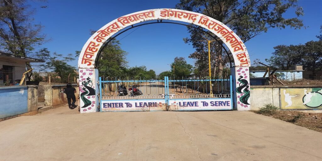 Chhattisgarh : स्टूडेंट दबाव में उठा रहा था खौफनाक कदम, केयरटेकर ने समय रहते बचाई जान