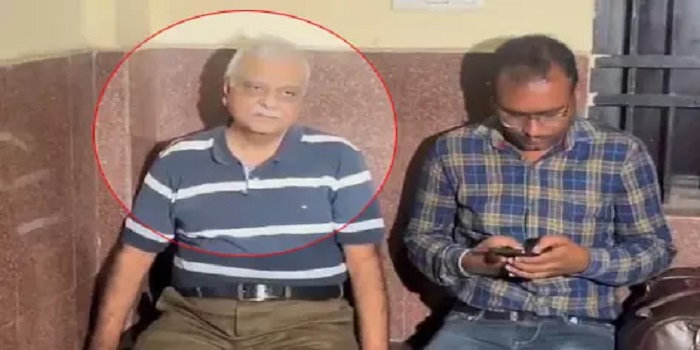 छत्तीसगढ़ में अजीबोगरीब मामला: IAS अफसर खुद गिरफ्तारी की गुहार लगा रहे, पुलिस कर रही अनदेखी