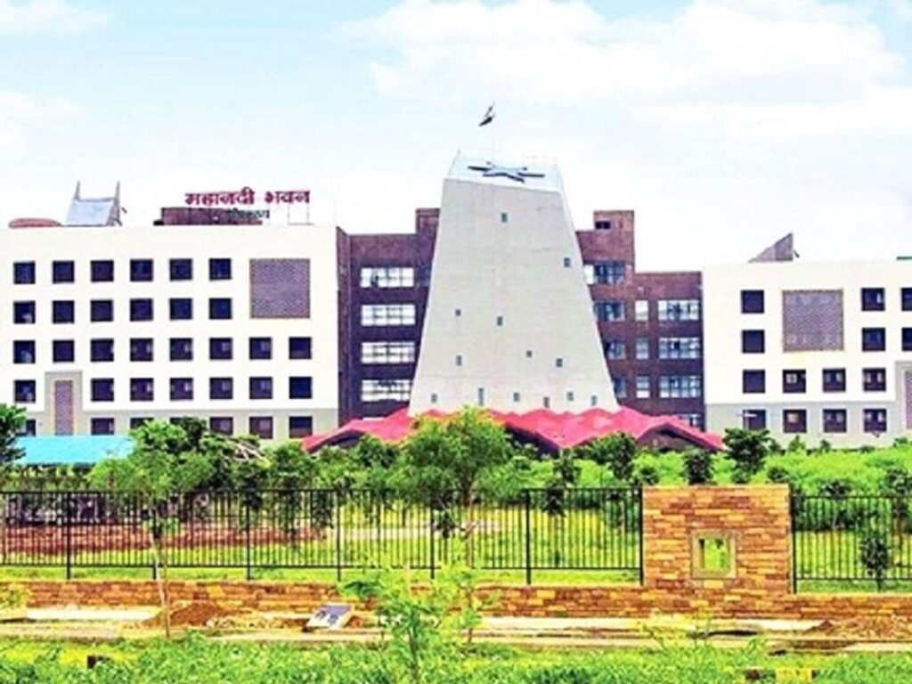 छत्तीसगढ़ सचिवालय: 7 अनुभाग अधिकारियों का ट्रांसफर, जिम्मेदारियों में बदलाव