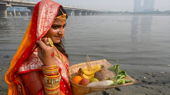 छठ पूजा 2025 की शुरुआत: नहाय-खाय के साथ महापर्व का शुभारंभ, जानिए पूजा विधि, नियम और महत्व छठ पूजा 2025