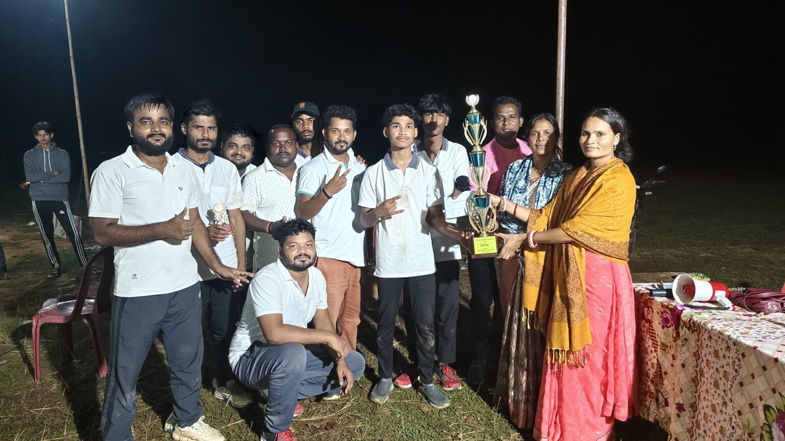 रात्रिकालीन शॉर्ट बाउंड्री टूर्नामेंट नारायणपुर का सफलता पूर्वक समापन