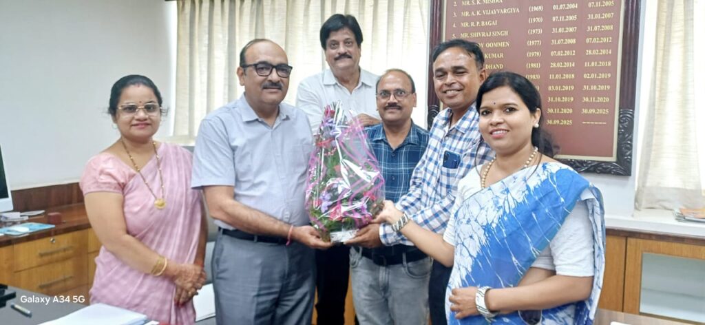 मुख्य सचिव विकासशील से मिला शिक्षक फेडरेशन का प्रतिनिधिमंडल