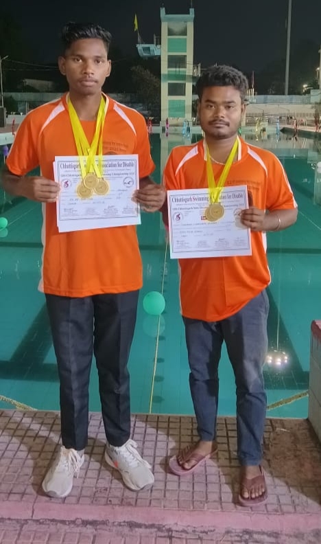 राज्यस्तरीय पैरा दिव्यांग तैराकी प्रतियोगिता में जशपुर के खिलाड़ियों का जलवा – तीन गोल्ड और दो सिल्वर मेडल किए हासिल