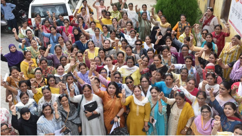 टीईटी अनिवार्यता के विरोध में देशभर के शिक्षक करेंगे दिल्ली कूच, 24 नवंबर को जंतर-मंतर पर दिखेगी ताकत