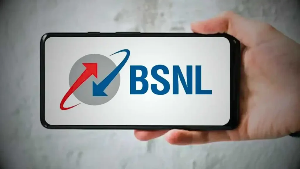 ₹251 में 100GB! BSNL ने छात्रों के लिए उतारा ‘सबसे धांसू’ डेटा प्लान; Airtel-Jio के होश उड़े ₹251 में 100GB! BSNL ने छात्रों के लिए उतारा 'सबसे धांसू' डेटा प्लान; Airtel-Jio के होश उड़े