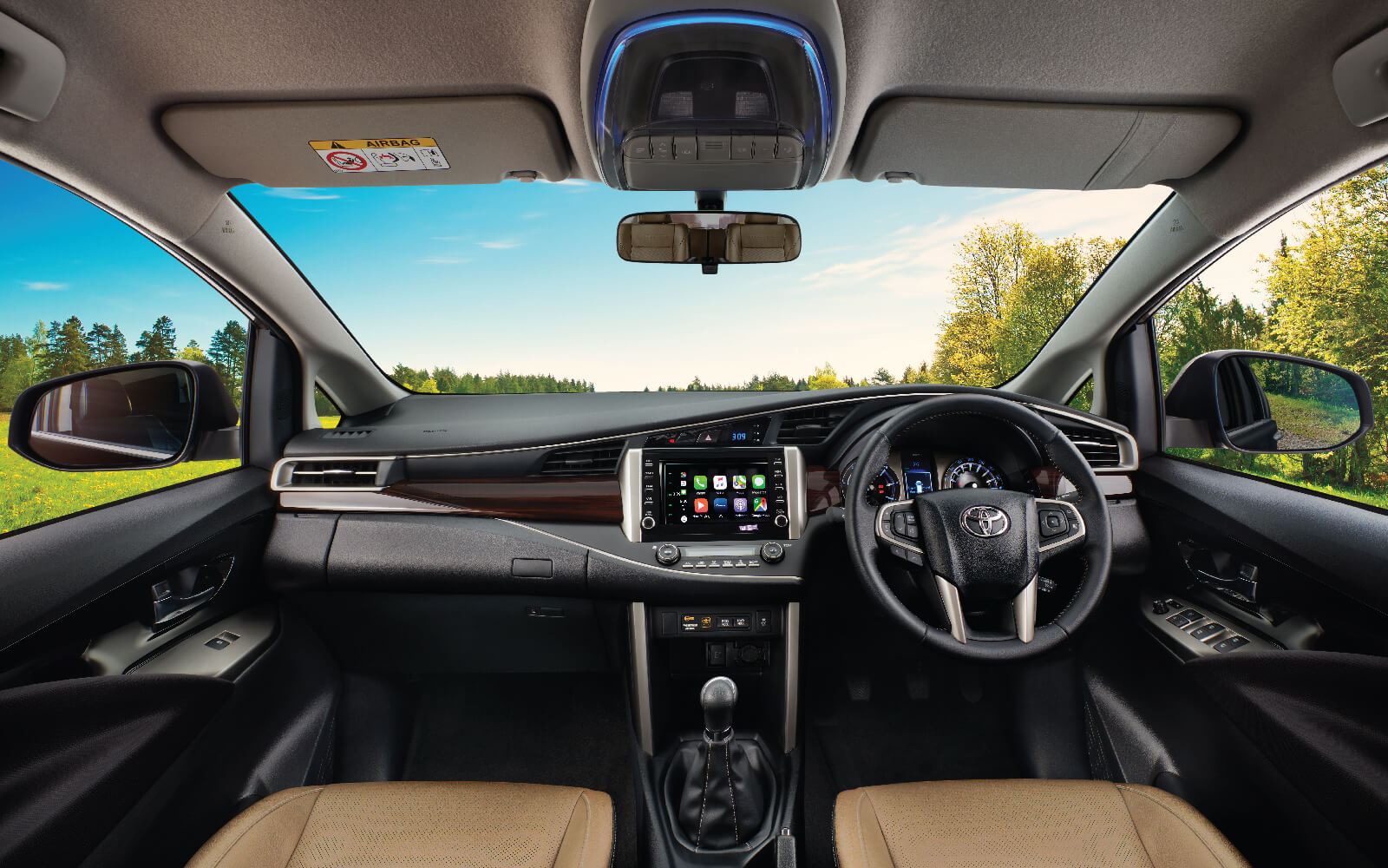 Toyota Innova Crysta:की सबसे कम कीमत वाली कार पाने के लिए जरूरी डाउन पेमेंट कितना? पूरी जानकारी यहां