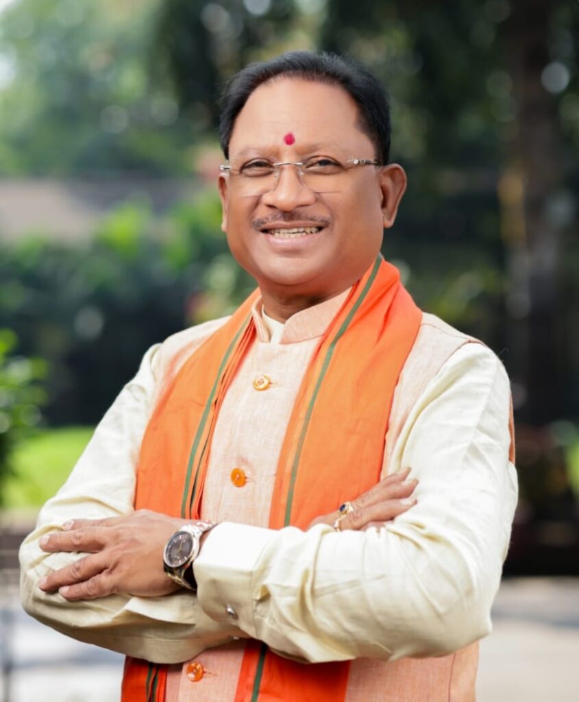 गजरथ यात्रा पुस्तक विमोचन से डिजिटल शिक्षा एमओयू तक, जशपुर में मुख्यमंत्री का बहुआयामी दौरा