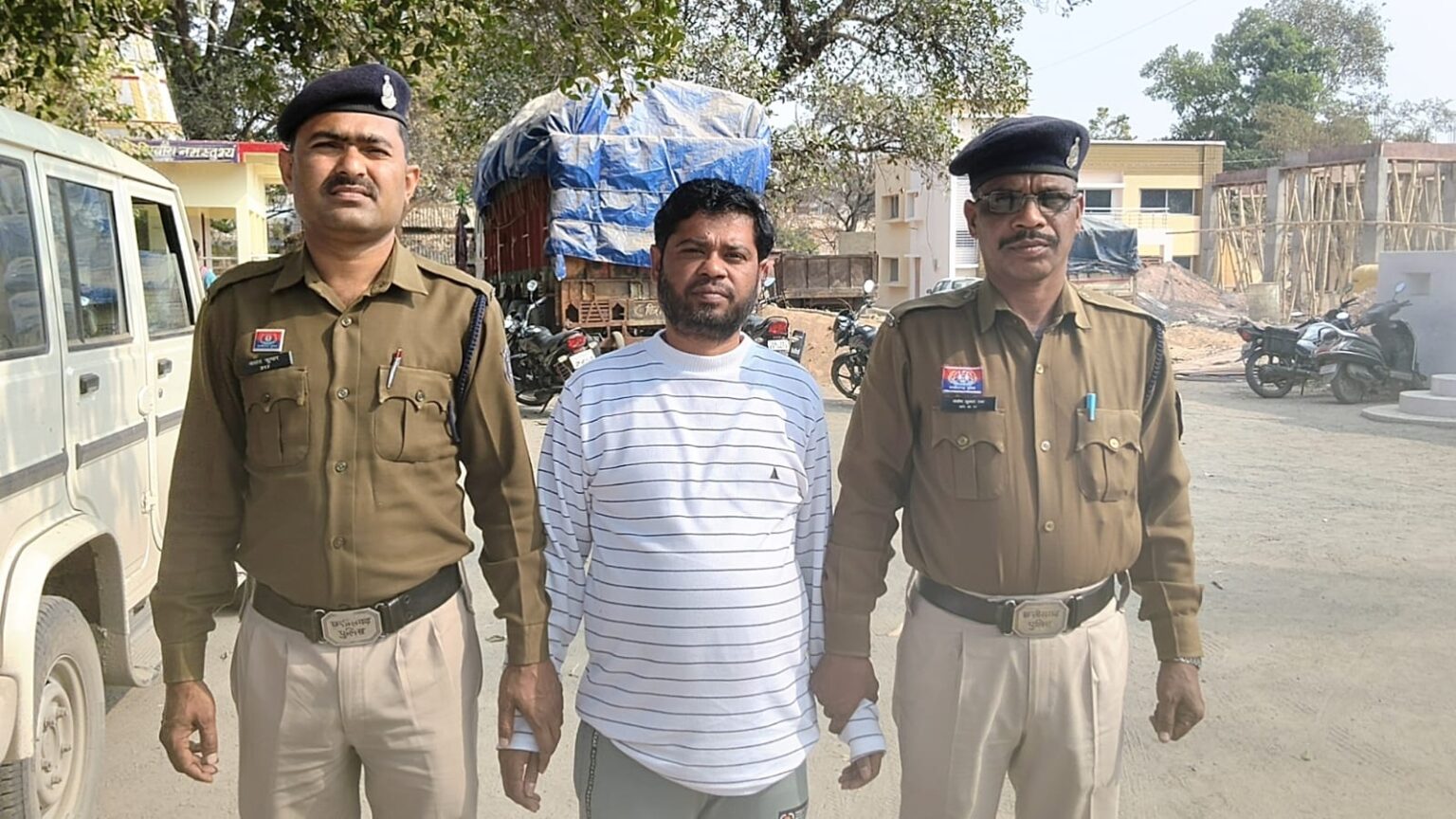 कोनपारा धान खरीदी घोटाला: 6.55 करोड़ की अनियमितता का मास्टरमाइंड जयप्रकाश साहू पुलिस गिरफ्त में