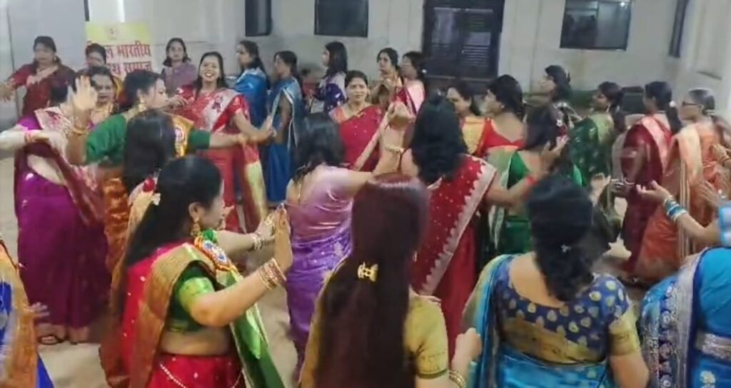 जशपुर में कायस्थ महिला समाज ने मनाया अंतरराष्ट्रीय महिला दिवस, सांस्कृतिक छटा और सम्मान से सराबोर हुआ चित्रगुप्त मंदिर परिसर