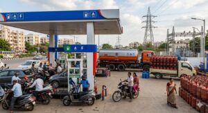 देश में नो टेंशन: गैस, बिजली और ईंधन की सप्लाई रहेगी जारी; सरकार ने कहा- हमारे पास है ईंधन का पूरा खजाना