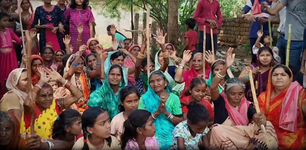 छत्तीसगढ़ - नकटी बुलडोजर कार्रवाई विरोध