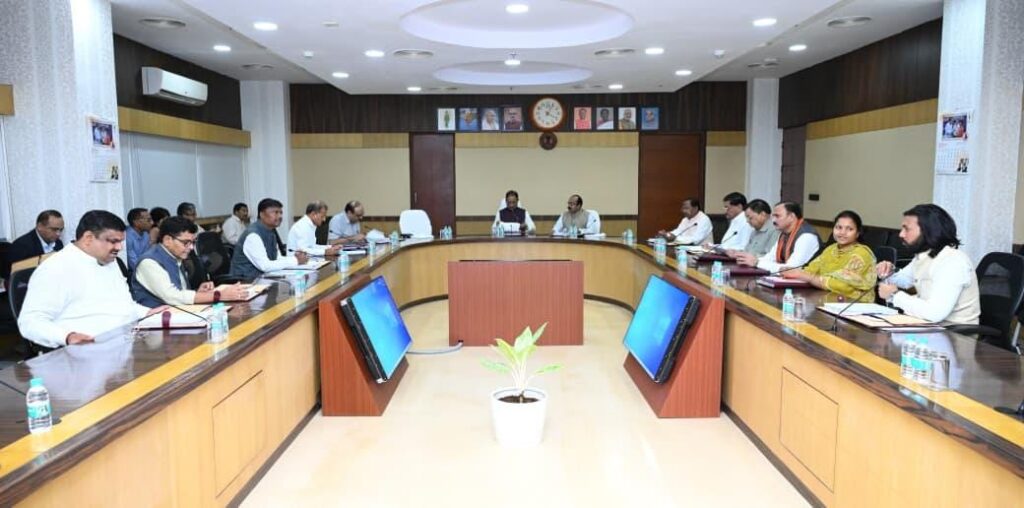 छत्तीसगढ़ कैबिनेट का बड़ा फैसला: नवा रायपुर से बस्तर तक विकास को नई रफ्तार, ‘ईज ऑफ डूइंग बिजनेस’ में देश में नंबर-1 बनेगा राज्य