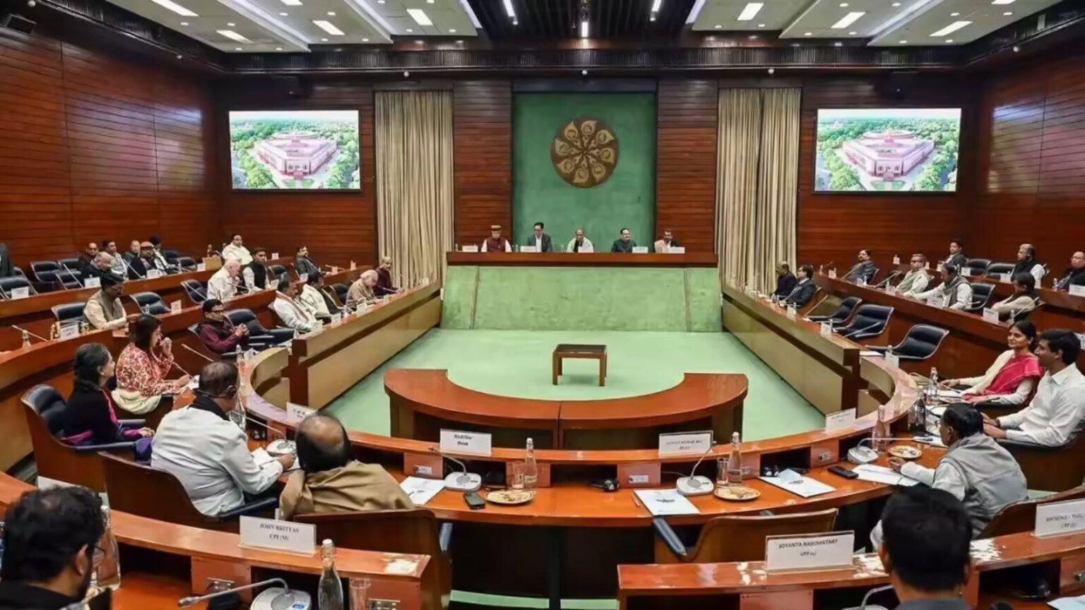 Parliament Monsoon Session 2026: संसद का मानसून सत्र कल से, सर्वदलीय बैठक में दिखी सियासी हलचल Parliament Monsoon Session 2026