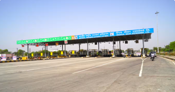 FASTag Local Pass: रोज़ाना टोल से गुज़रने वालों के लिए राहत, ₹350 से शुरू होगा मंथली पास; ऑनलाइन ऐसे करें आवेदन