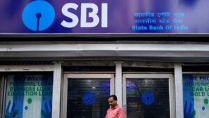 SBI खाताधारक ध्यान दें! 4 बार Cash Withdrawal के बाद देना होगा ₹15+GST SBI खाताधारक ध्यान दें! 4 बार Cash Withdrawal के बाद देना होगा ₹15+GST