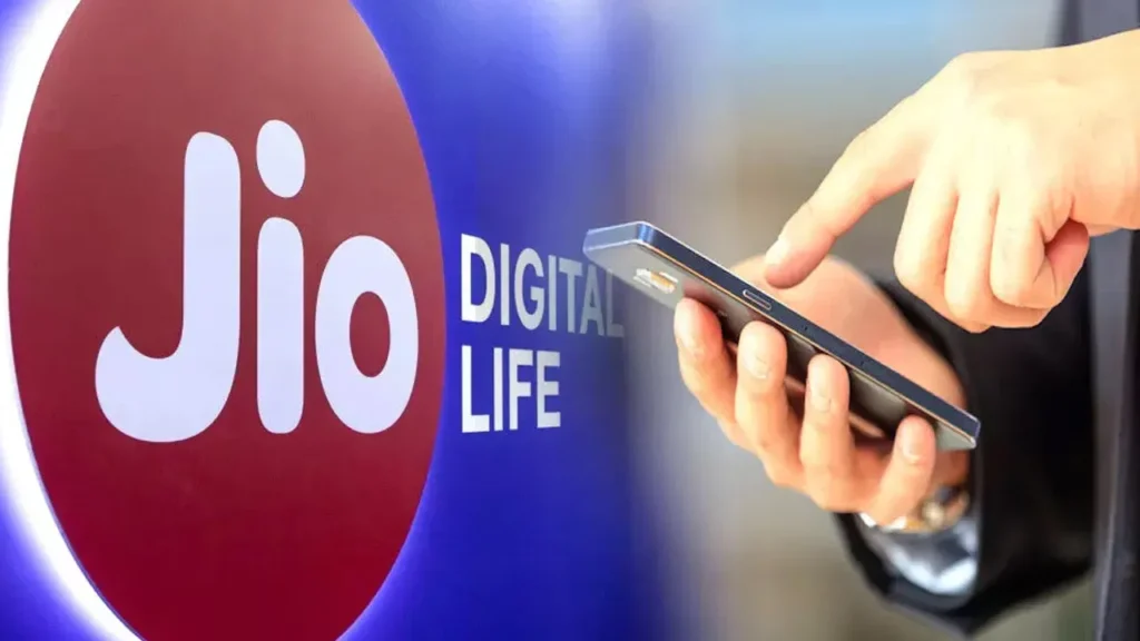 Jio Recharge Plan: ₹239 खर्च करें और पाएं 33GB डेटा, Jio के इस प्लान में मिलेंगे कई फायदे