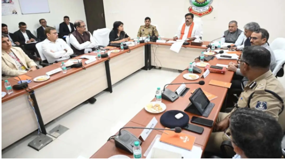 नए आपराधिक कानूनों के अमल में तेजी लाएं: गृह मंत्री विजय शर्मा ने दिए निर्देश, FIR से चार्जशीट तक पूरी प्रक्रिया होगी ऑनलाइन