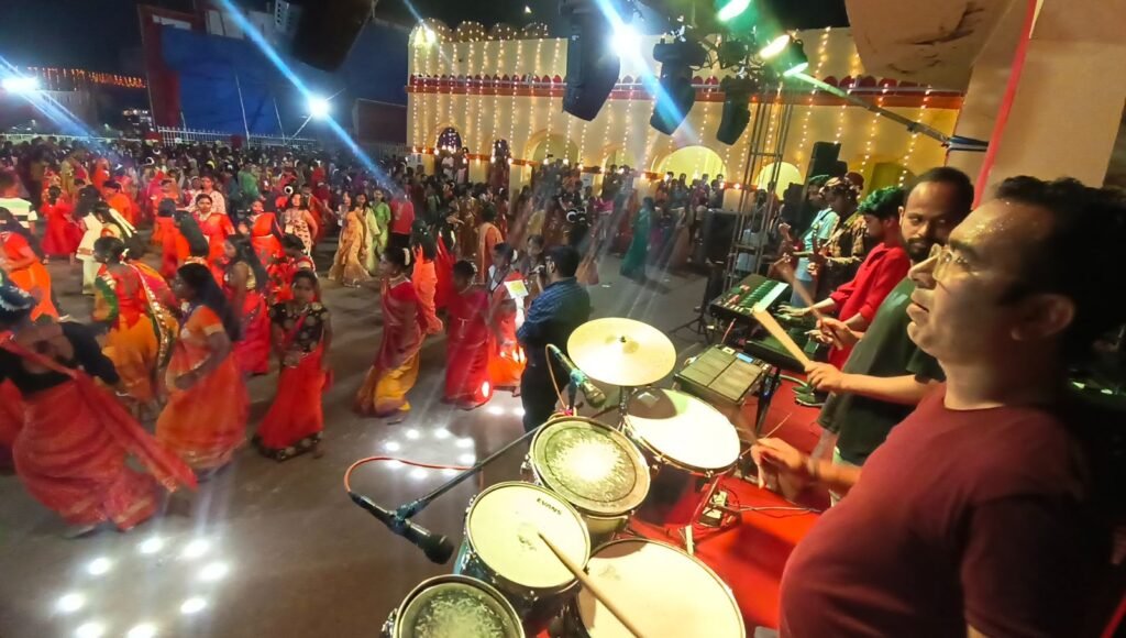 सजेगा गरबा का दरबार, सोलह अक्टूबर से भक्ति और उल्लास से सराबोर रहेगा बाईसवां अक्स गरबा महोत्सव